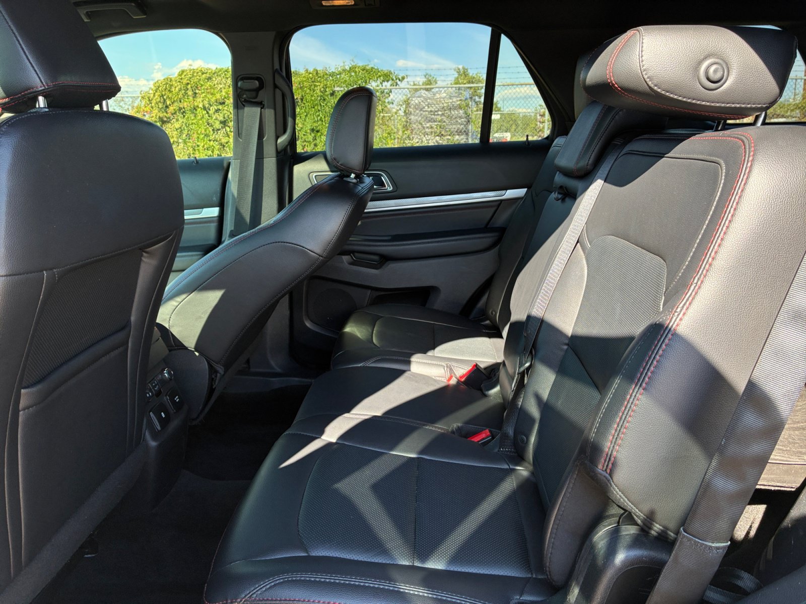 Certified 2018 Ford Explorer Sport w/ Equipment Group 401A AWD/4WD image 17