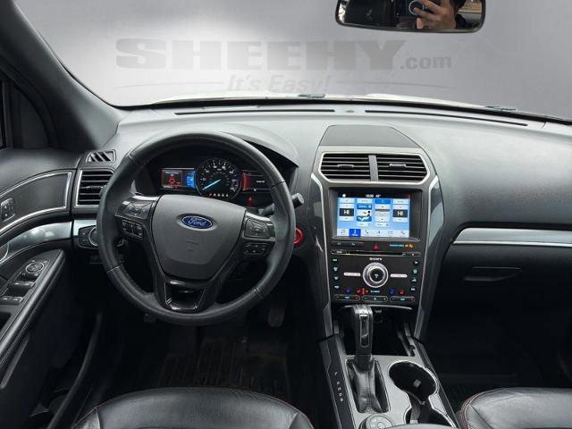Certified 2018 Ford Explorer Sport w/ Equipment Group 401A image 5