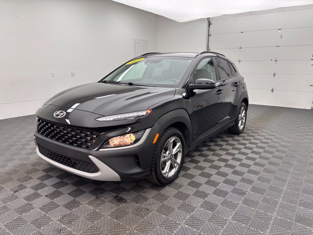 Used 2023 Hyundai Kona SEL w/ Cargo Package AWD/4WD image 2
