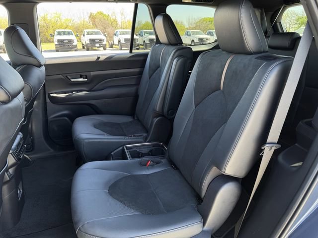 Used 2026 Toyota Grand Highlander MAX Platinum image 29