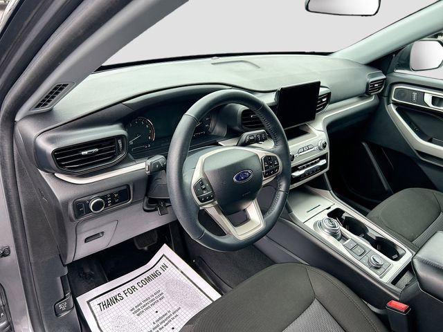 Certified 2023 Ford Explorer XLT image 9
