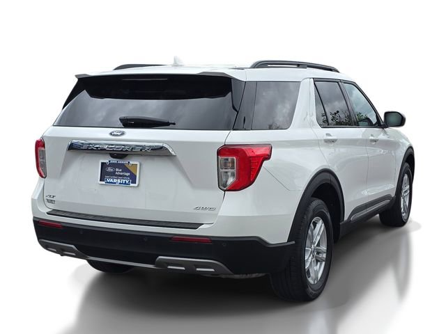 Certified 2023 Ford Explorer XLT w/ Equipment Group 202A AWD/4WD image 4