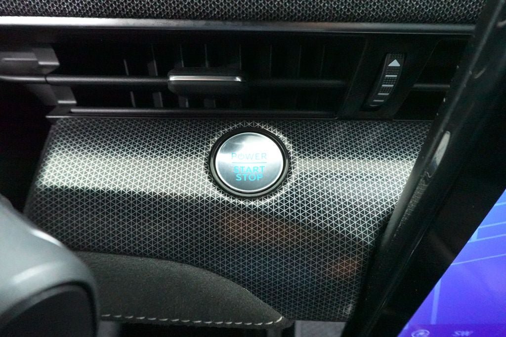 Certified 2025 Ford Mustang Mach-E GT AWD/4WD image 23