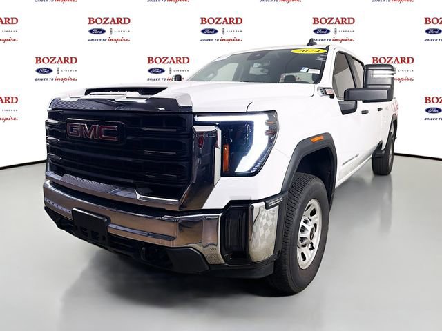 Used 2024 GMC Sierra 2500 Pro AWD/4WD image 4