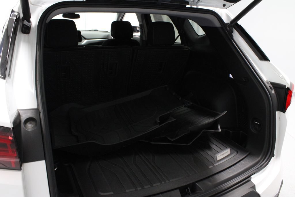 Used 2024 Chevrolet Blazer LT w/ Convenience Package FWD image 12