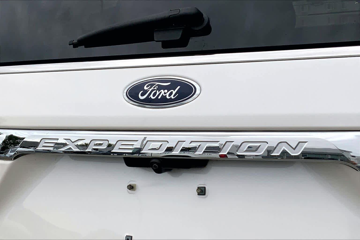 Certified 2019 Ford Expedition Limited w/ Texas Edition Package RWD image 28