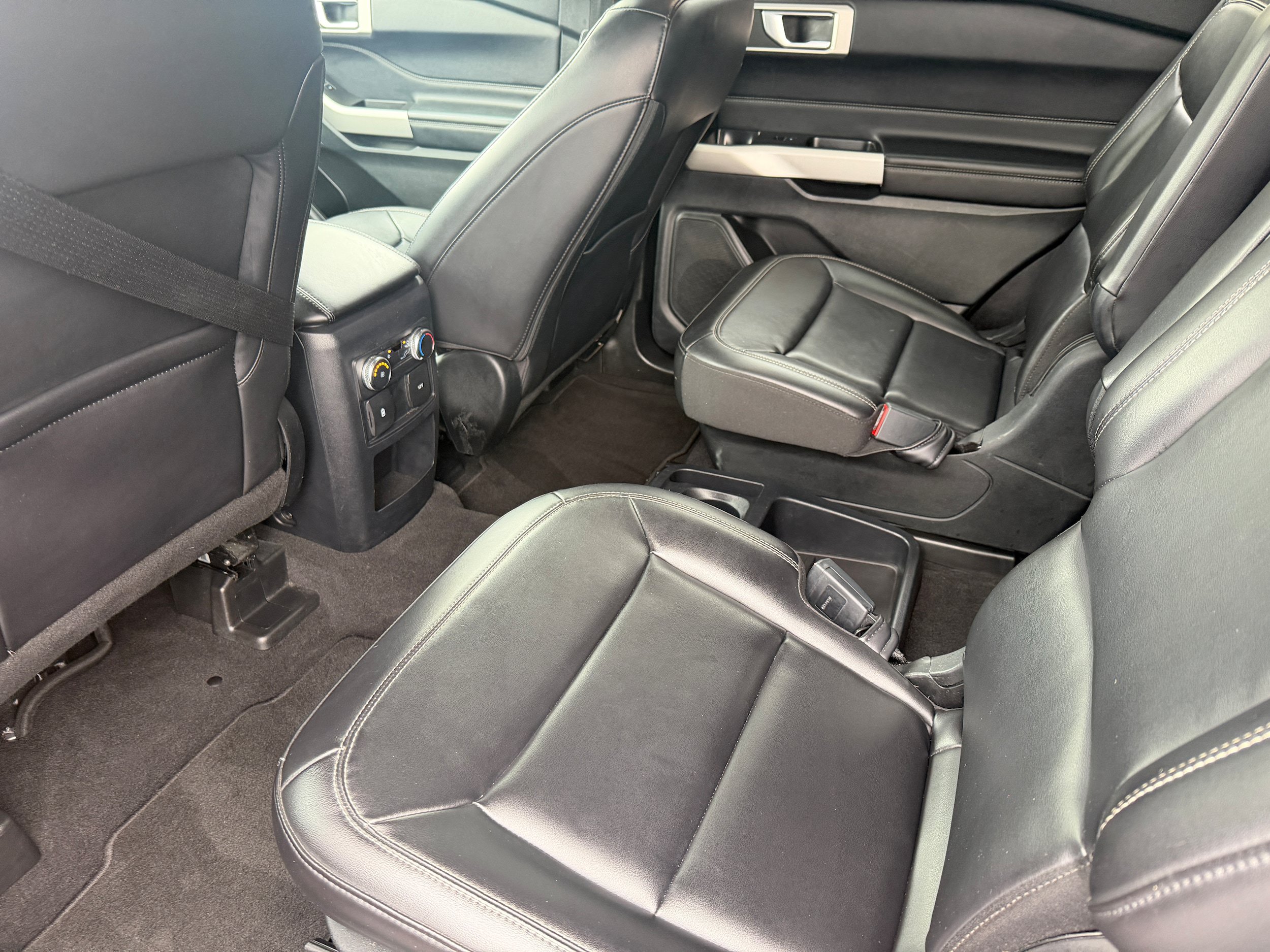 Certified 2021 Ford Explorer XLT AWD/4WD image 22