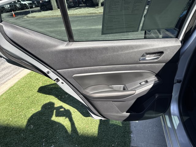 Used 2020 Nissan Altima 2.5 SR FWD image 17