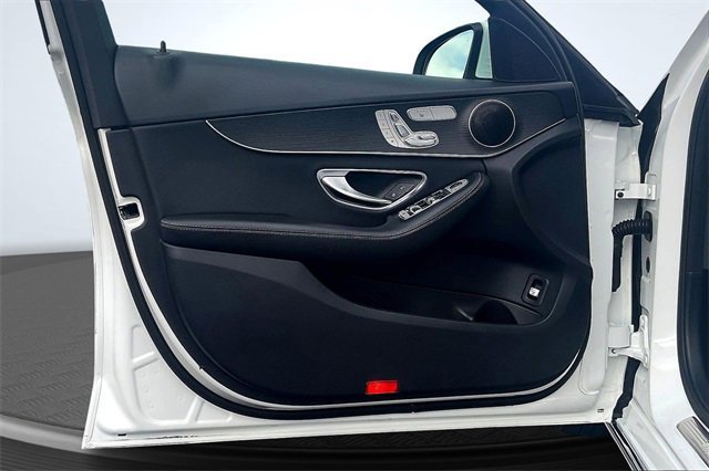 Used 2019 Mercedes-Benz C 300 C 300 image 23