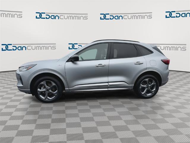 Certified 2024 Ford Escape ST-Line image 3