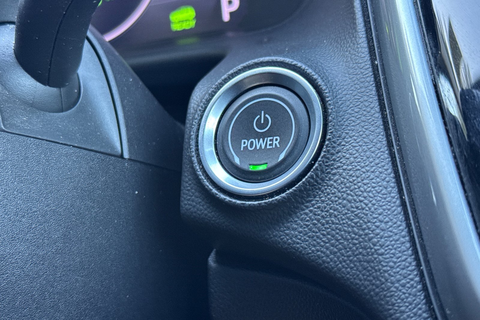 Used 2023 Chevrolet Bolt EUV LT w/ Convenience Package FWD image 19