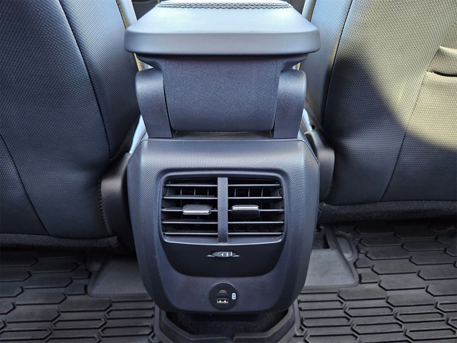 Certified 2024 Ford Mustang Mach-E Premium image 24