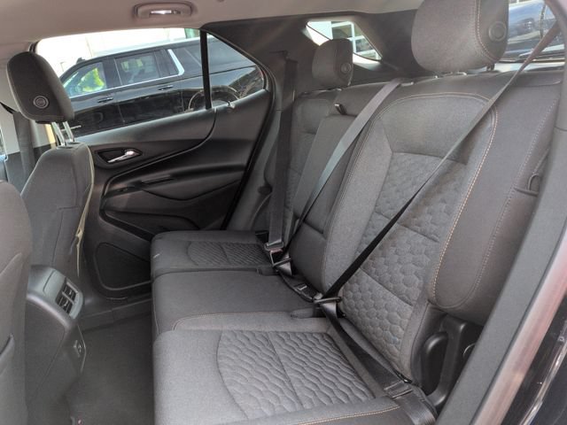 Used 2020 Chevrolet Equinox LT w/ Driver Convenience Package AWD/4WD image 24