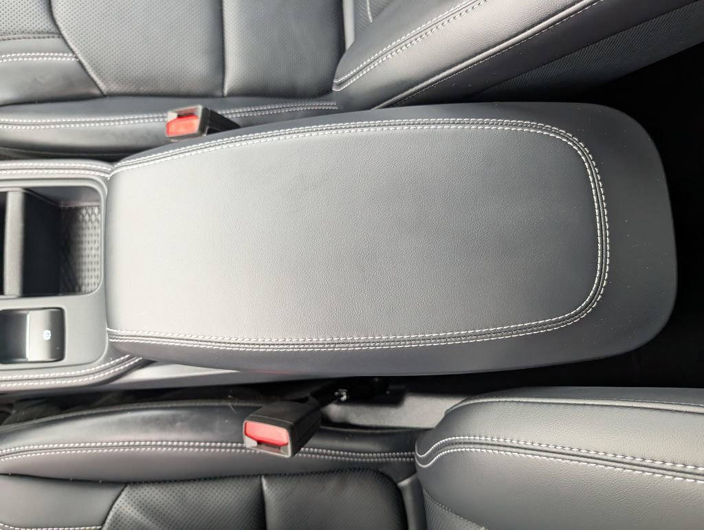 Certified 2025 Ford Mustang Mach-E Premium image 17