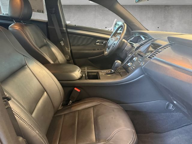 Certified 2017 Ford Taurus SEL w/ Equipment Group 201A FWD image 25