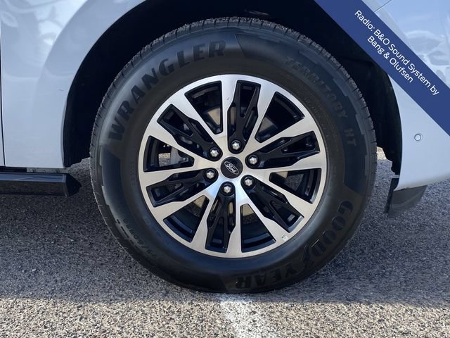 Certified 2025 Ford Expedition Max Platinum AWD/4WD image 12