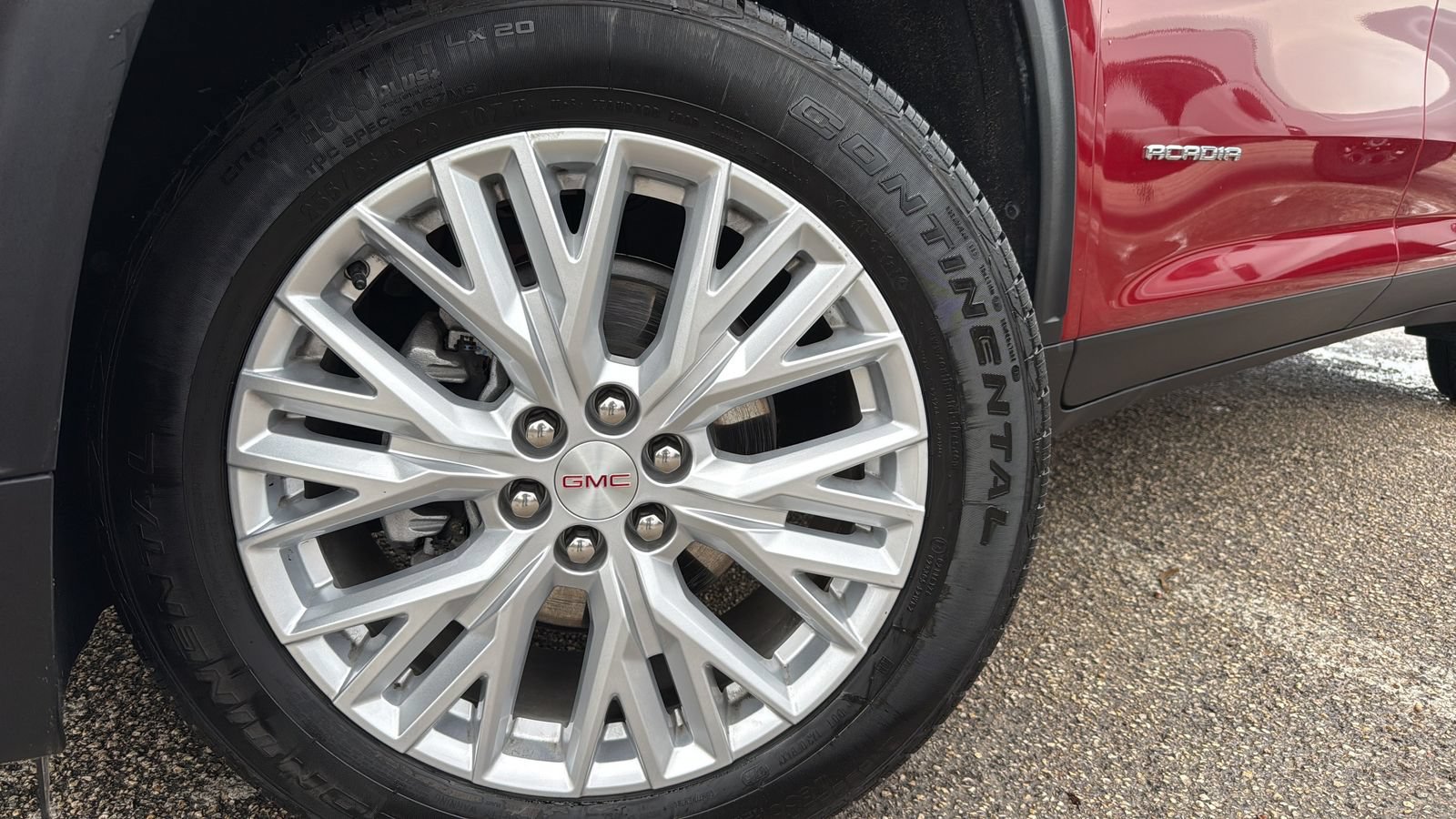 Used 2026 GMC Acadia Elevation w/ Elevation Premium Package FWD image 30