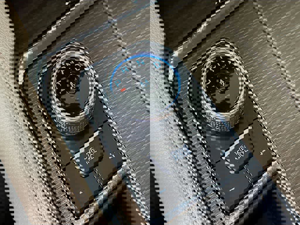 Certified 2022 Ford Expedition Limited image 22