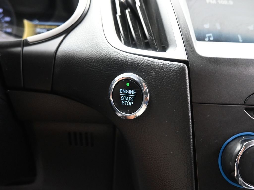 Certified 2017 Ford Edge SEL w/ Equipment Group 201A image 43
