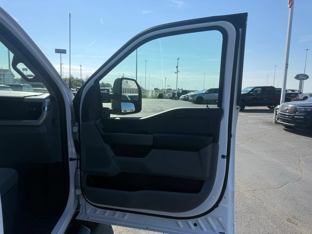 Certified 2025 Ford F350 XLT AWD/4WD image 61