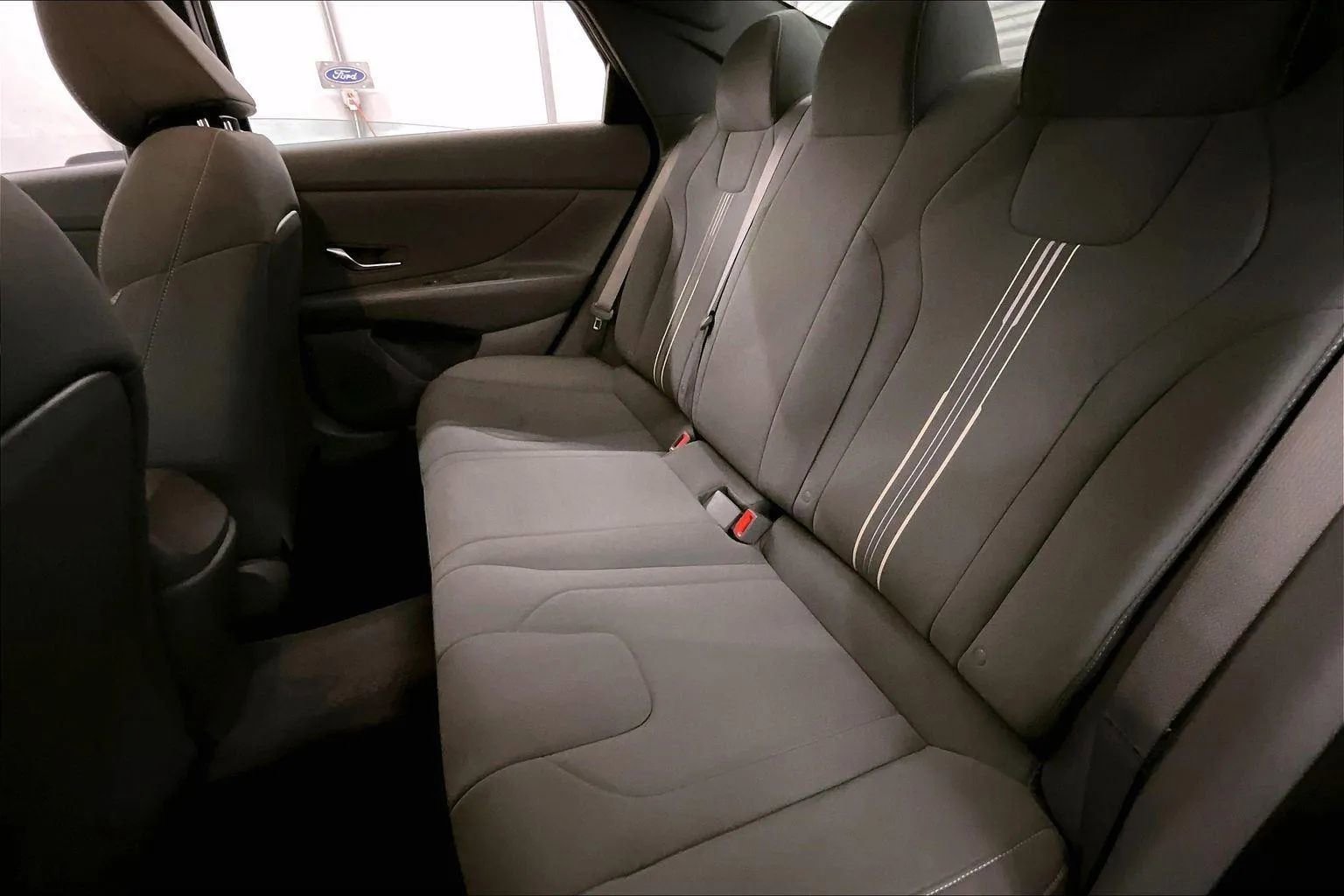 Used 2023 Hyundai Elantra SEL w/ Convenience Package image 25