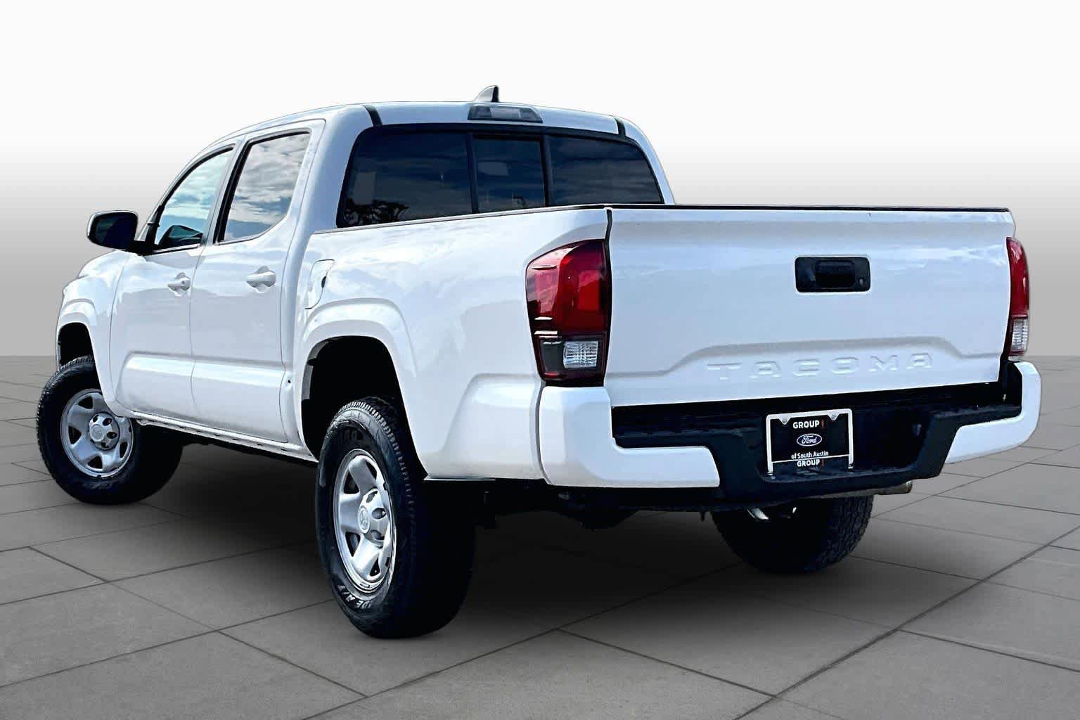 Used 2021 Toyota Tacoma SR w/ SR Convenience Package RWD image 12