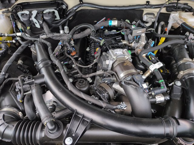 Certified 2025 Ford Bronco Badlands AWD/4WD image 36