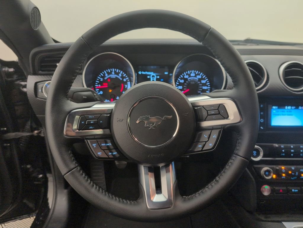 Certified 2020 Ford Mustang Coupe RWD image 32