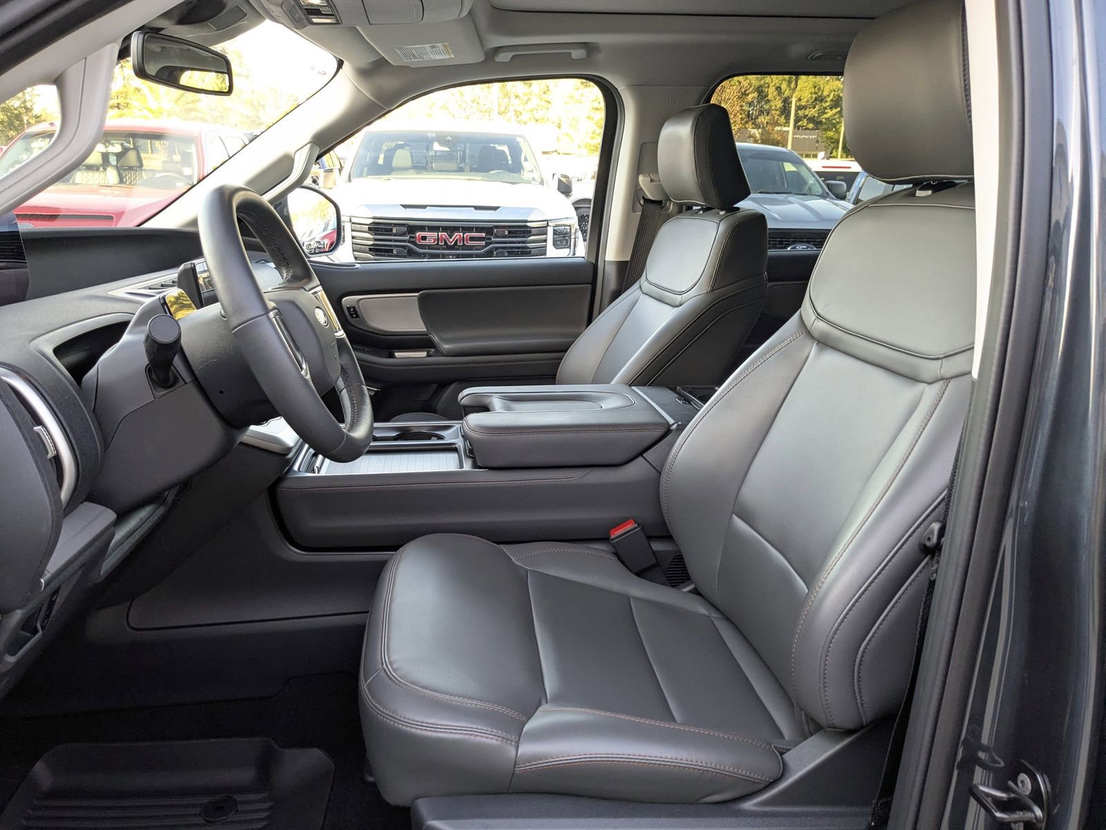 Certified 2025 Ford Expedition Max Active image 24