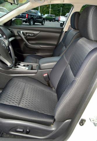 Used 2018 Nissan Altima 2.5 S w/ S Convenience Package FWD image 12