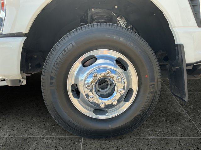 Certified 2024 Ford F350 Platinum AWD/4WD image 14