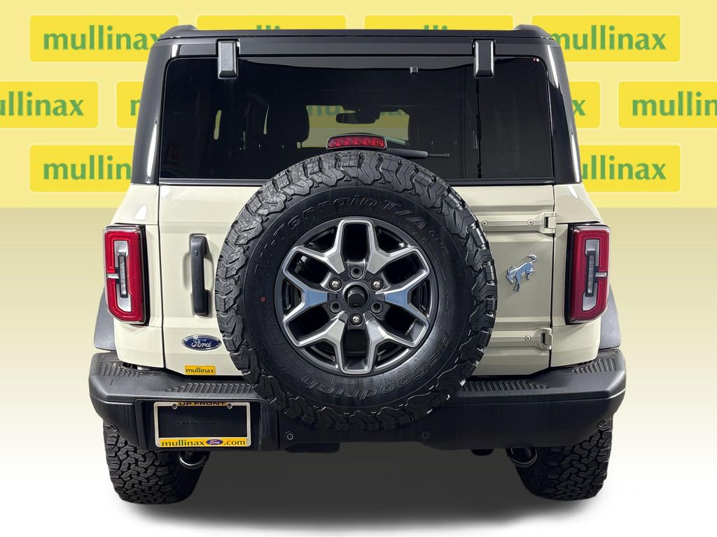 Certified 2025 Ford Bronco Badlands AWD/4WD image 9