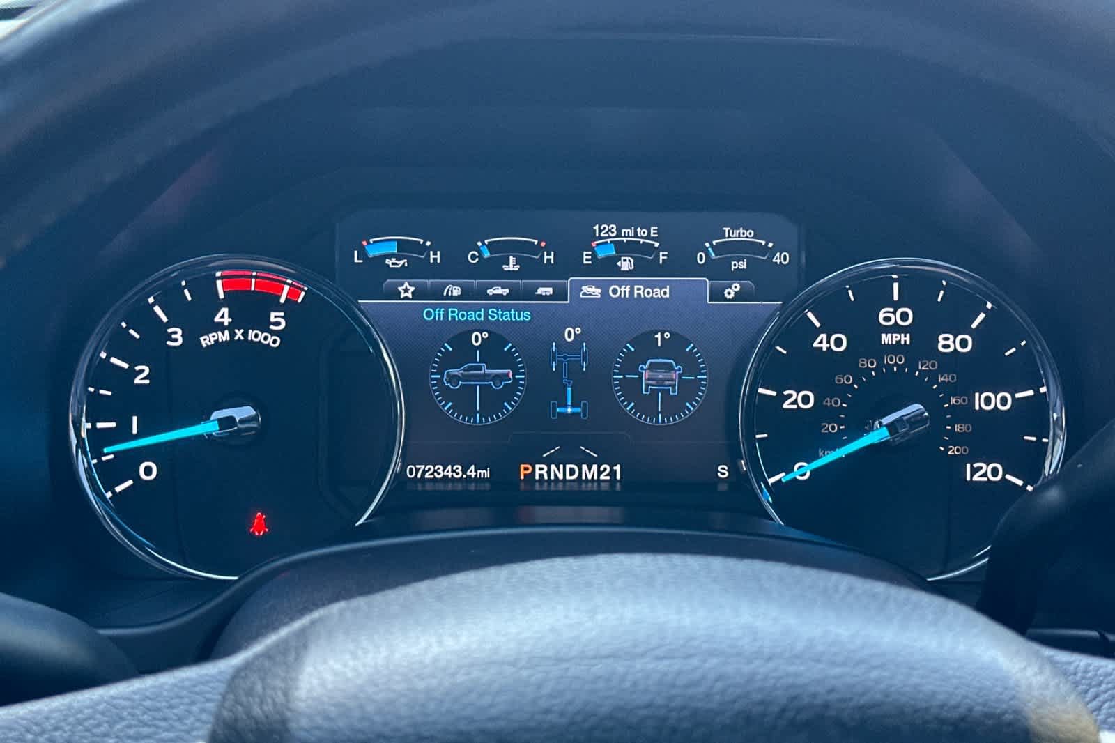 Certified 2019 Ford F350 Platinum w/ Platinum Ultimate Package AWD/4WD image 24
