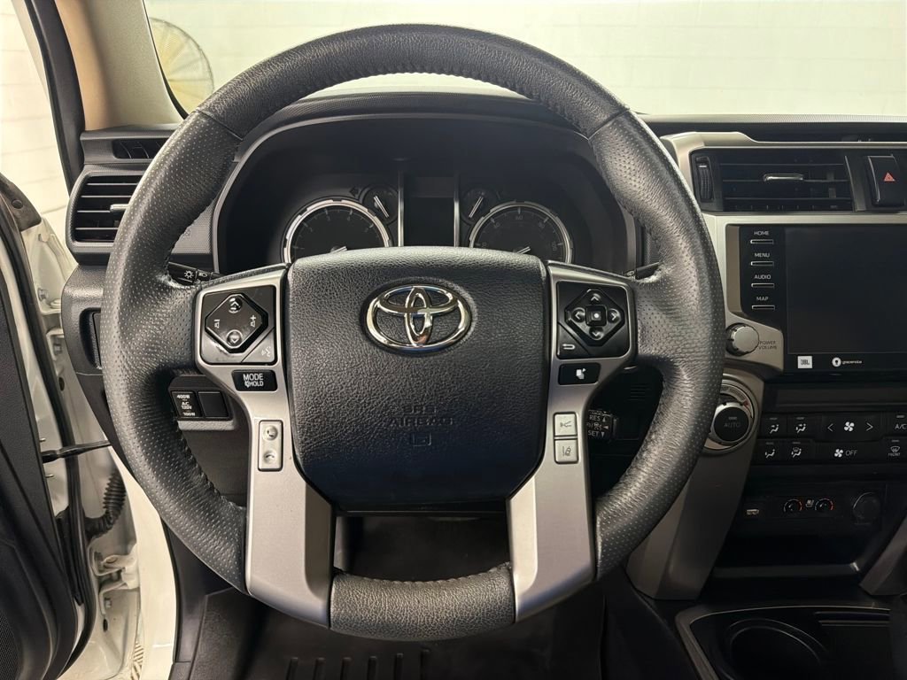 Used 2020 Toyota 4Runner Limited image 25