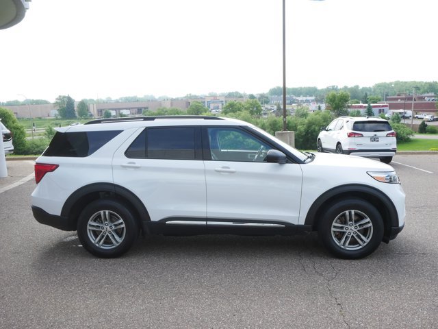 Certified 2024 Ford Explorer XLT AWD/4WD image 4