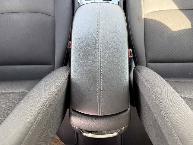 Used 2025 Chevrolet Malibu LT FWD image 19