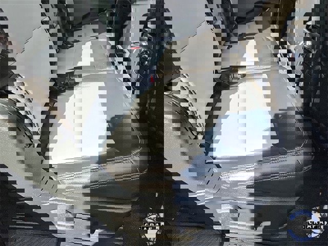 Certified 2022 Ford Explorer XLT w/ Equipment Group 202A image 30