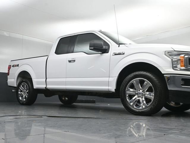 Certified 2018 Ford F150 XLT w/ Equipment Group 302A Luxury image 20