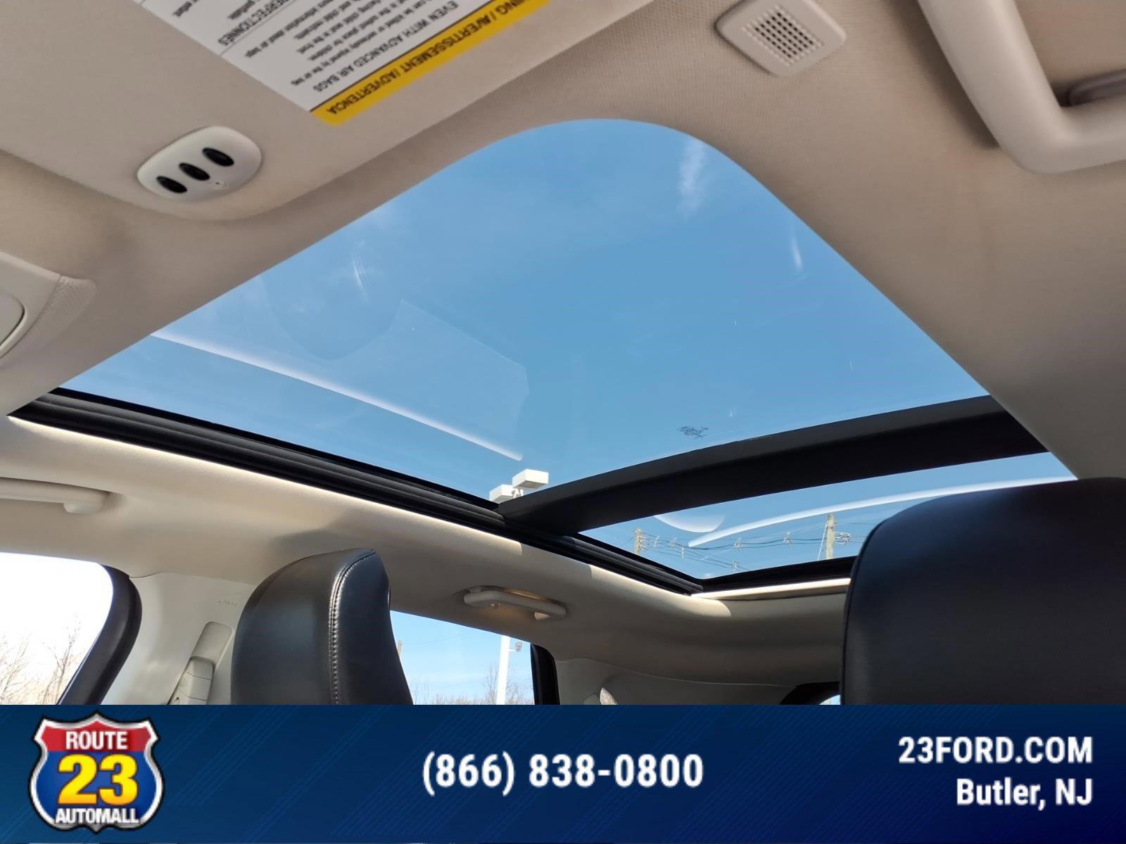 Certified 2022 Ford Edge SEL w/ Convenience Package AWD/4WD image 25