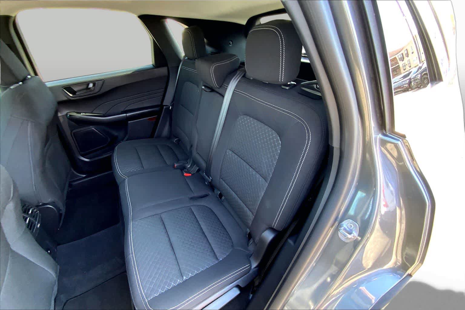 Certified 2023 Ford Escape Active FWD image 19