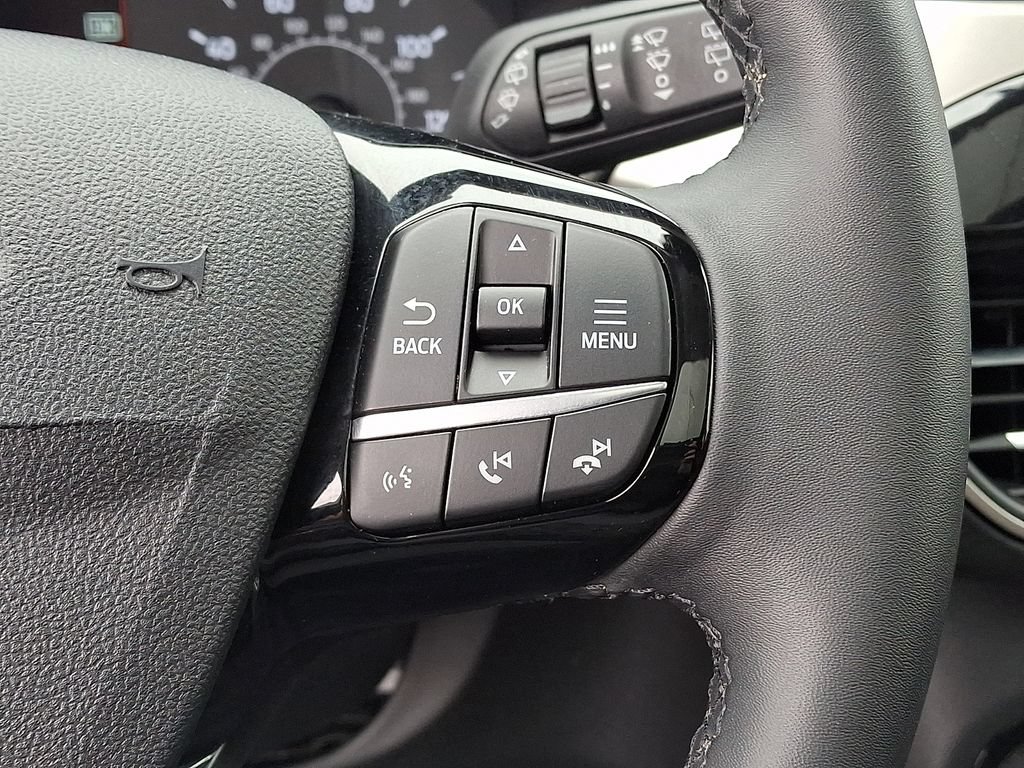 Certified 2022 Ford Escape SEL AWD/4WD image 25