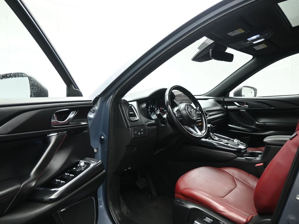 Used 2022 MAZDA CX-9 Carbon Edition image 9
