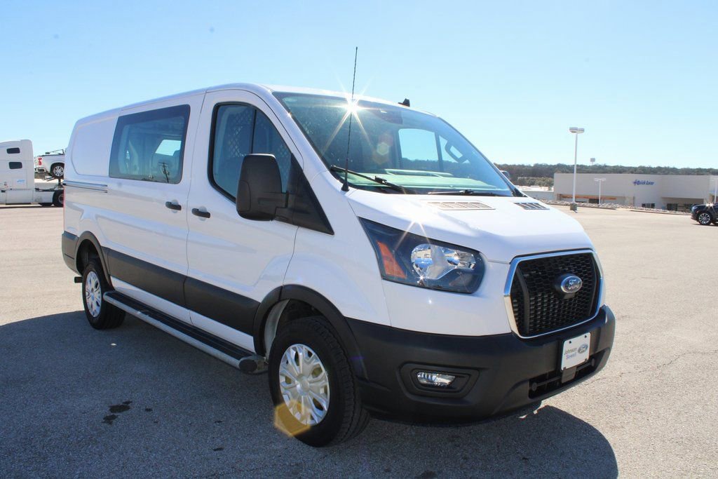 Certified 2024 Ford Transit 250 Low Roof w/ Exterior Upgrade Package image 5