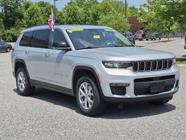 Used 2021 Jeep Grand Cherokee L Limited AWD/4WD image 2