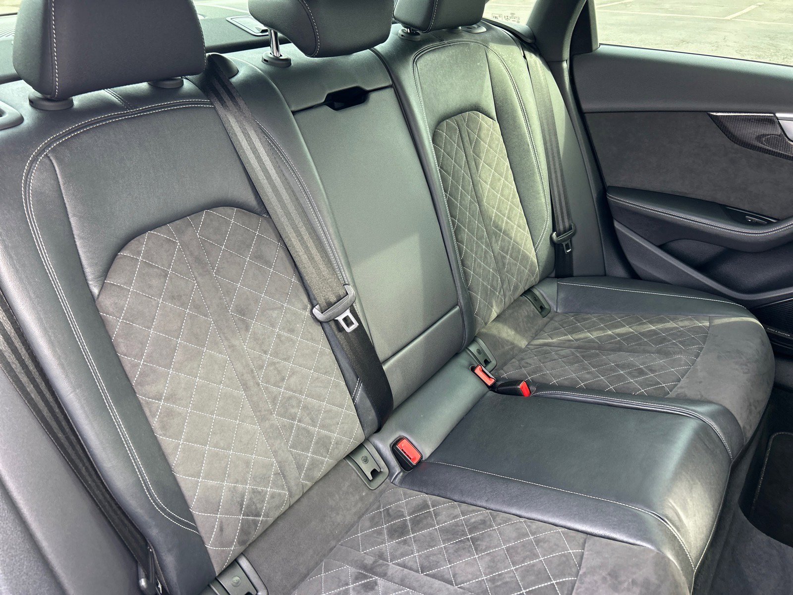 Used 2021 Audi S4 Prestige w/ Prestige Package image 18