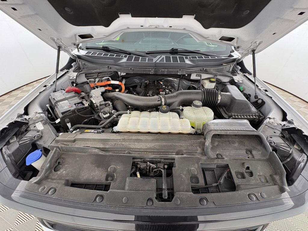 Certified 2024 Ford F150 XLT w/ Equipment Group 302A MID AWD/4WD image 33