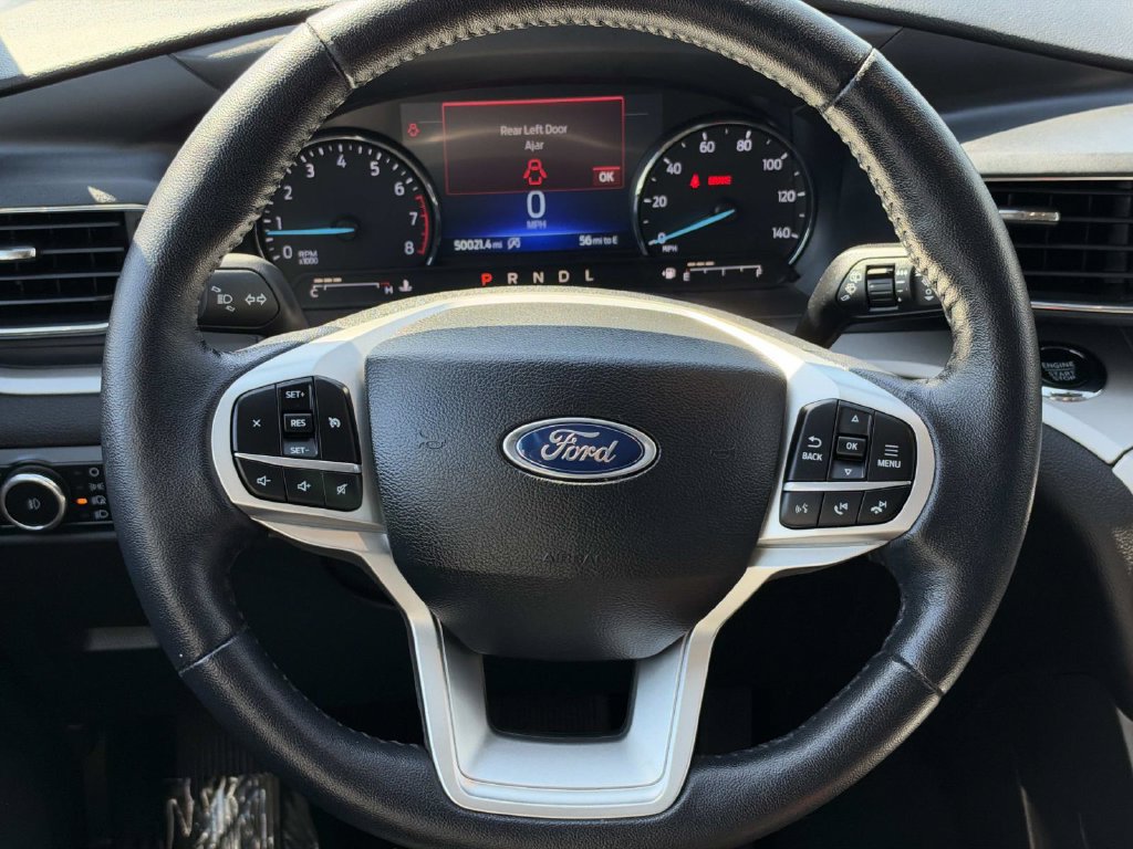 Certified 2023 Ford Explorer XLT w/ Equipment Group 202A RWD image 12