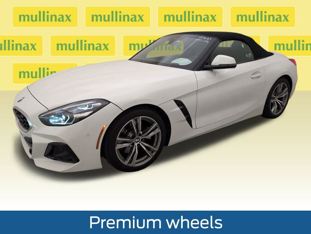 Used 2025 BMW Z4 sDrive30i image 14