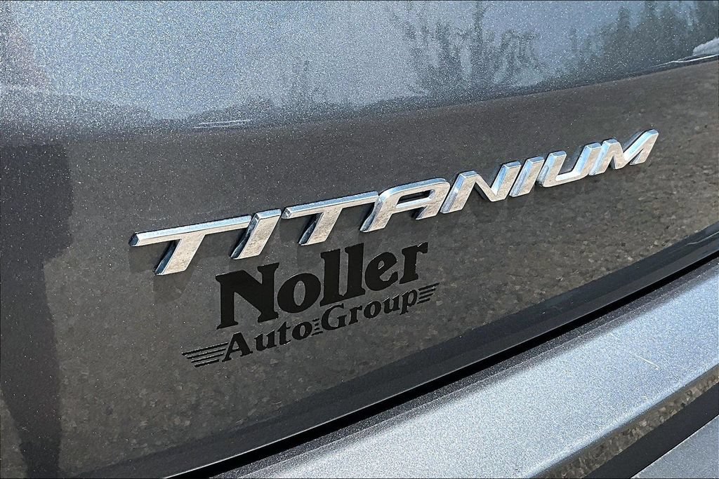 Certified 2024 Ford Edge Titanium AWD/4WD image 8