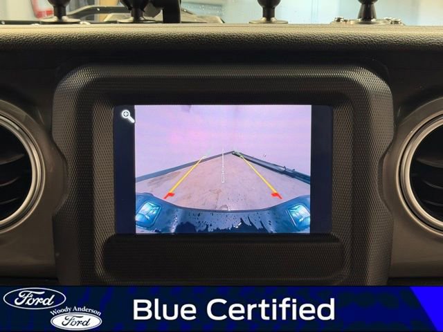 Used 2020 Jeep Gladiator Overland w/ Safety Group image 16